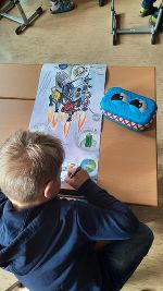 Auch im Unterricht arbeiten Lehrerinnen und Lehrer mit den Materialien von O&O